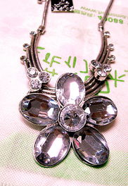 批發零售飾品 3元起批，千款精選，美發飾品全方位供應